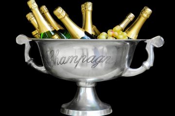 Champagne, sparkling wine, drink — The Impact of Gamification on Casino Engagement