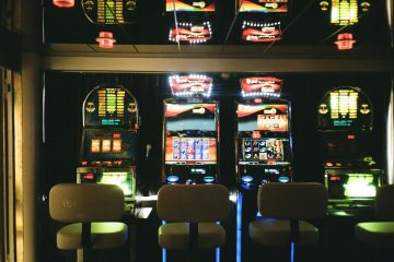 The Real Advantages of Playing Slots on a Direct Website